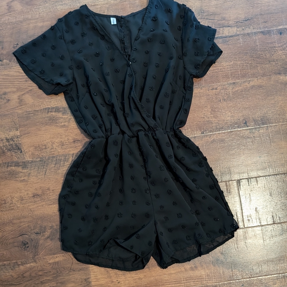 Angashion Women's deep V neck polka dot romper